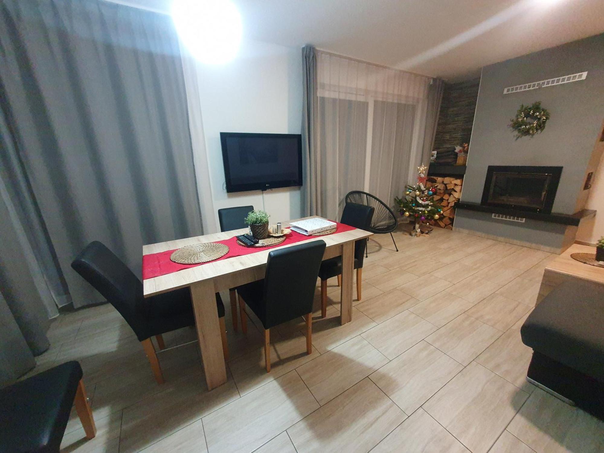 Apartmany Lipnoczech フリンブルク エクステリア 写真